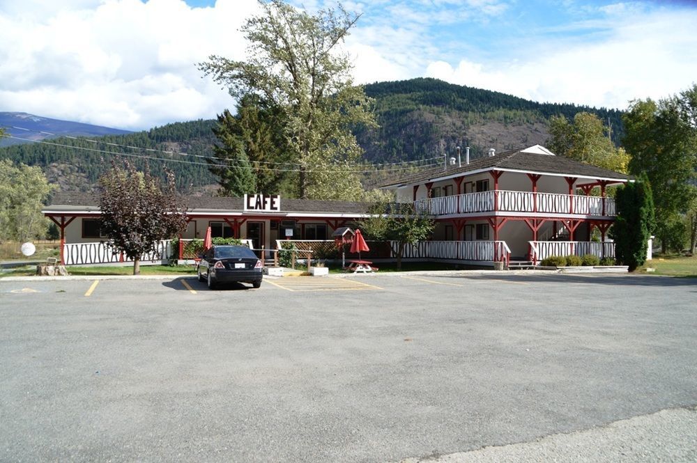 Rivermount Motel Little Fort Exterior photo